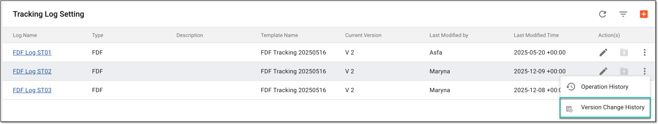 Accessing version change history for tracking log setting